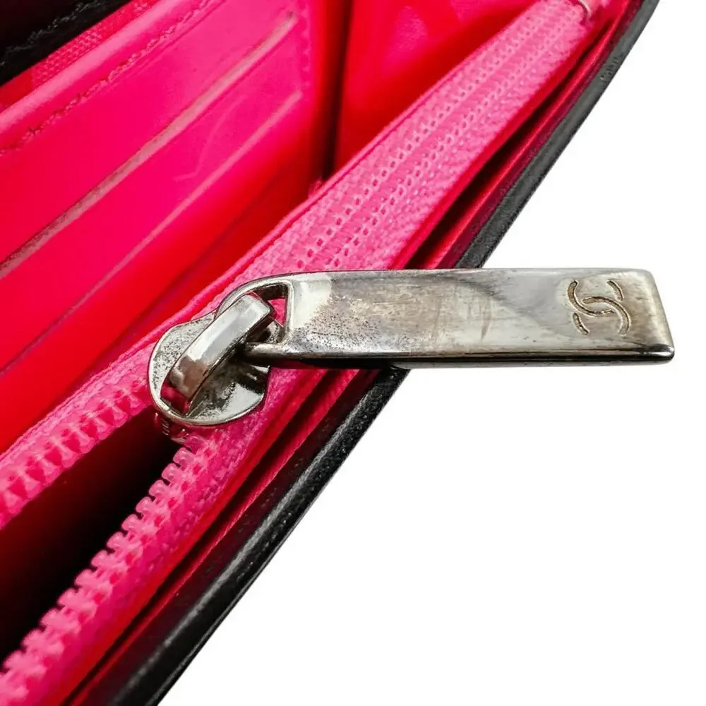 CHANEL Black Leather Wallet